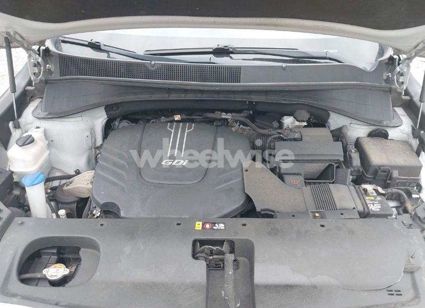 Photo 10 of 2018 Kia Sorento 3.3L EX (VIN 5XYPH4A52JG386618)