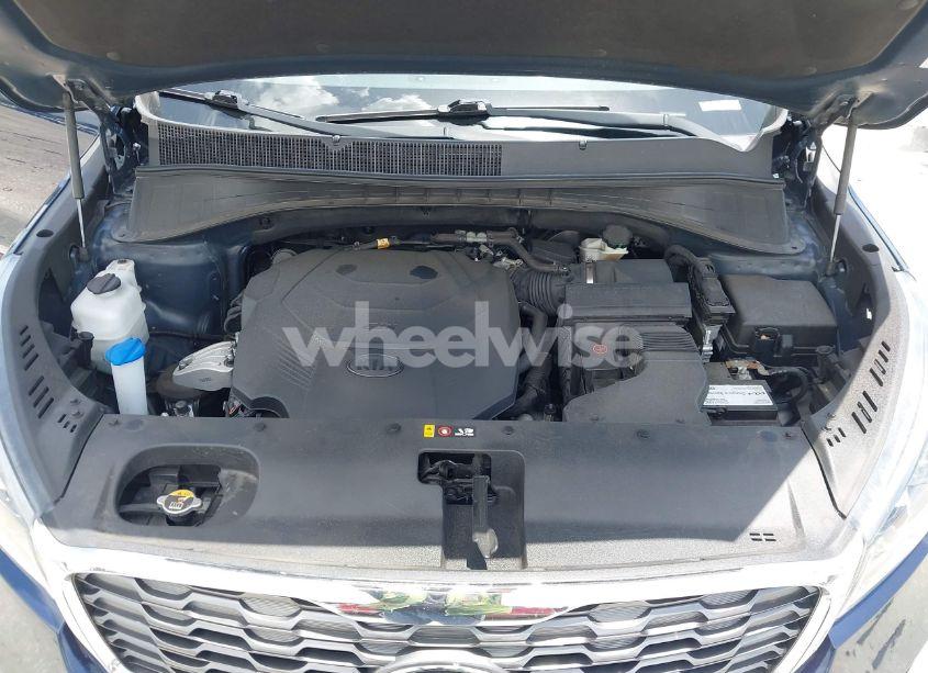 Photo 10 of 2019 Kia Sorento 3.3L EX (VIN 5XYPH4A52KG462338)