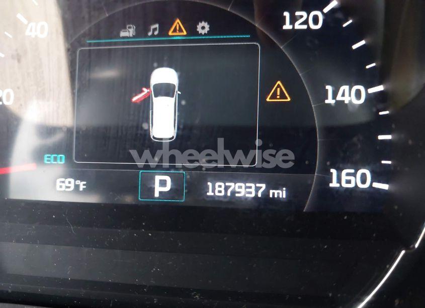 Photo 15 of 2016 Kia Sorento 3.3L EX (VIN 5XYPH4A53GG008851)