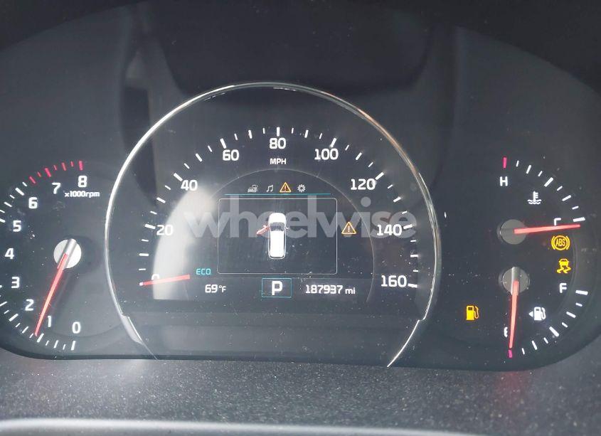 Photo 7 of 2016 Kia Sorento 3.3L EX (VIN 5XYPH4A53GG008851)