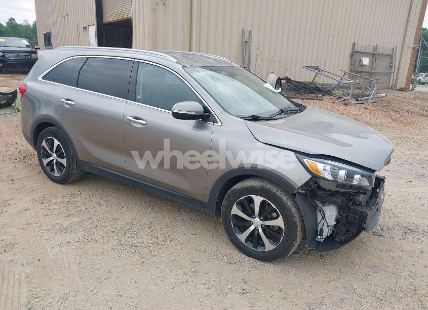 2016 Kia Sorento 3.3L EX (VIN 5XYPH4A53GG099345) main photo