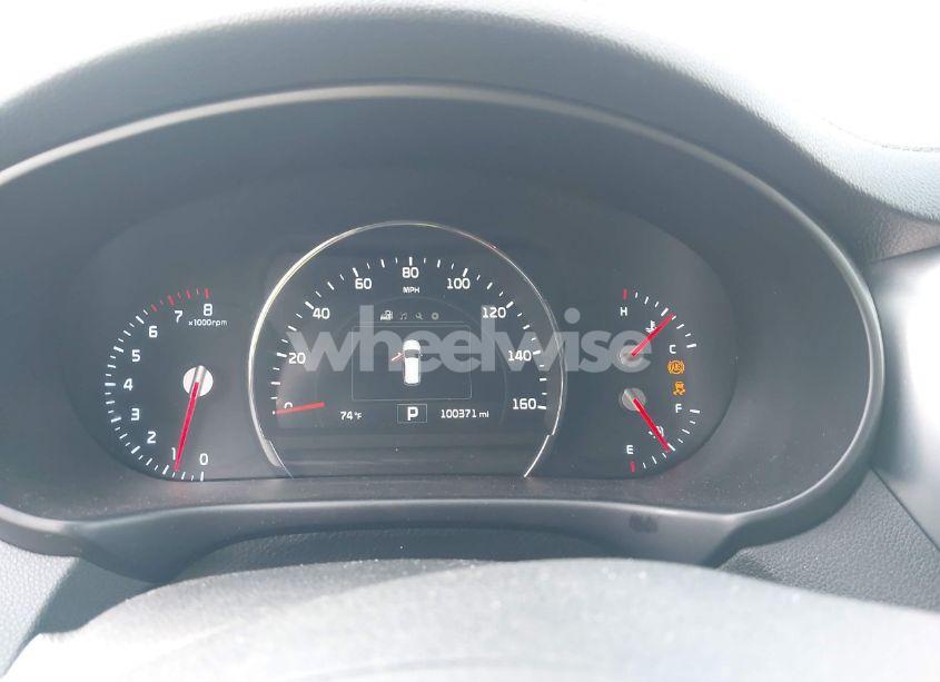 Photo 7 of 2016 Kia Sorento 3.3L EX (VIN 5XYPH4A53GG159009)