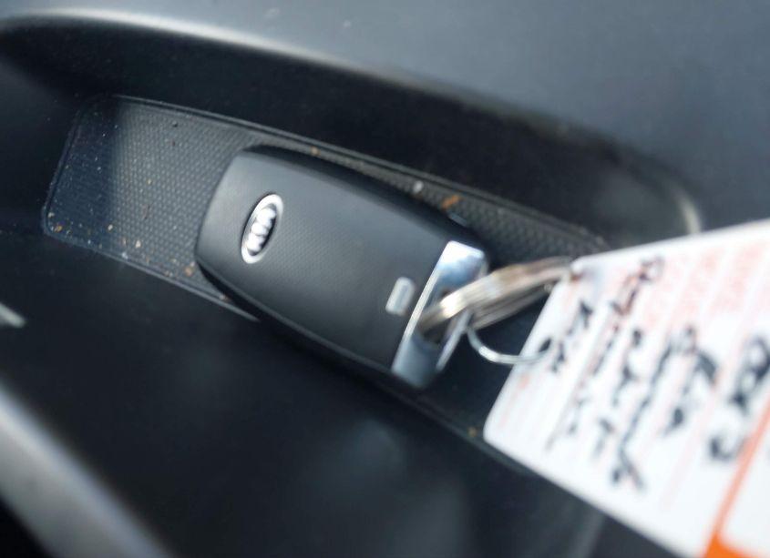 Photo 11 of 2017 Kia Sorento 3.3L EX (VIN 5XYPH4A53HG305099)