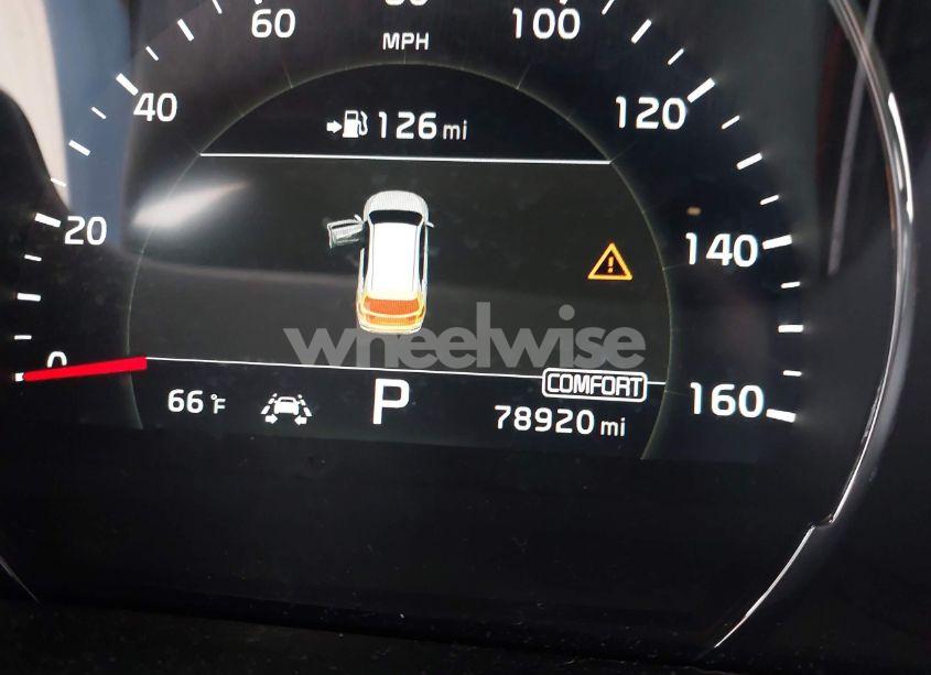 Photo 16 of 2019 Kia Sorento 3.3L EX (VIN 5XYPH4A53KG500448)