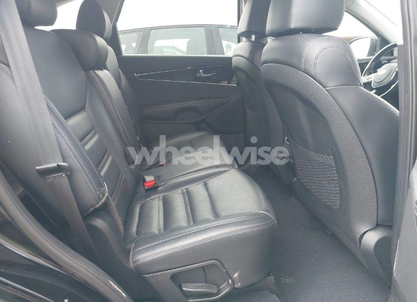 Photo 8 of 2019 Kia Sorento 3.3L EX (VIN 5XYPH4A53KG500448)
