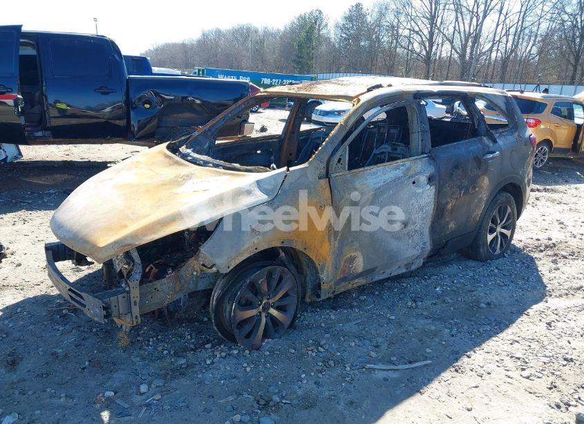 Photo 2 of 2016 Kia Sorento 3.3L EX (VIN 5XYPH4A54GG008700)