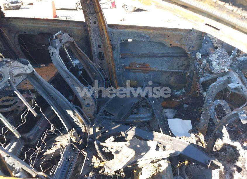 Photo 5 of 2016 Kia Sorento 3.3L EX (VIN 5XYPH4A54GG008700)