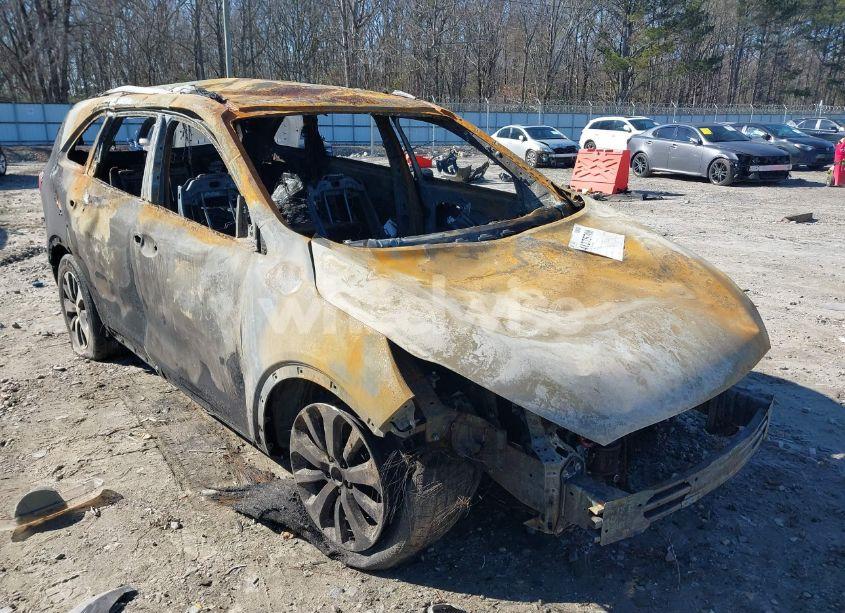 Photo 6 of 2016 Kia Sorento 3.3L EX (VIN 5XYPH4A54GG008700)