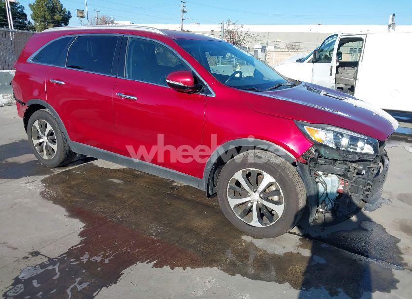 2016 Kia Sorento 3.3L EX (VIN 5XYPH4A54GG040014) main photo