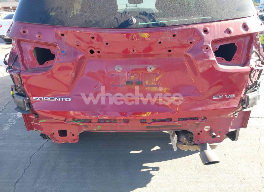 Photo 6 of 2016 Kia Sorento 3.3L EX (VIN 5XYPH4A54GG040014)