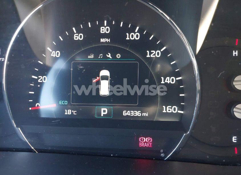 Photo 7 of 2016 Kia Sorento 3.3L EX (VIN 5XYPH4A54GG040014)