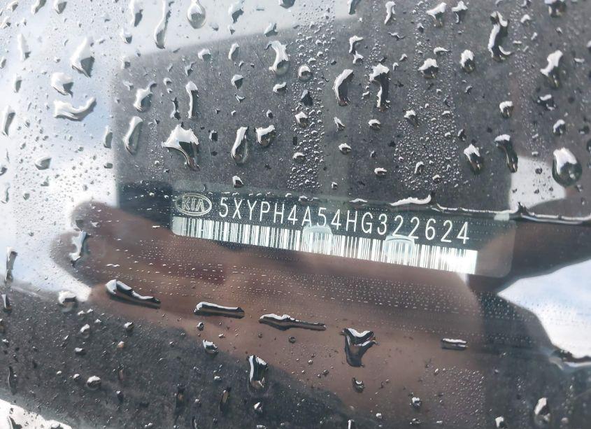 Photo 9 of 2017 Kia Sorento 3.3L EX (VIN 5XYPH4A54HG322624)