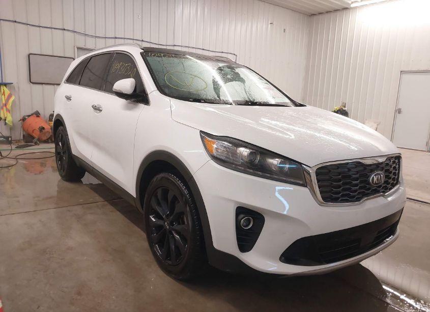 2020 Kia Sorento 3.3L EX (VIN 5XYPH4A54LG706380) main photo