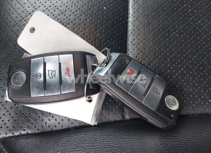 Photo 11 of 2016 Kia Sorento 3.3L EX (VIN 5XYPH4A55GG041740)