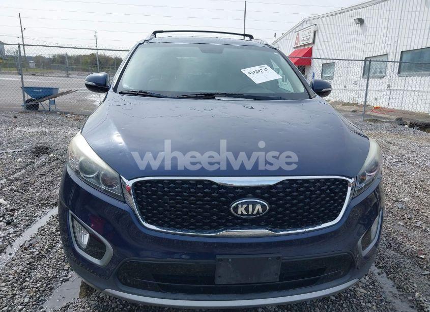 Photo 12 of 2017 Kia Sorento 3.3L EX (VIN 5XYPH4A55HG301314)