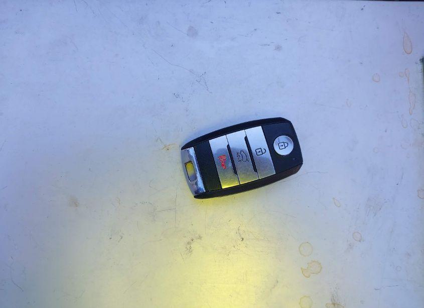 Photo 11 of 2020 Kia Sorento 3.3L EX (VIN 5XYPH4A55LG676578)