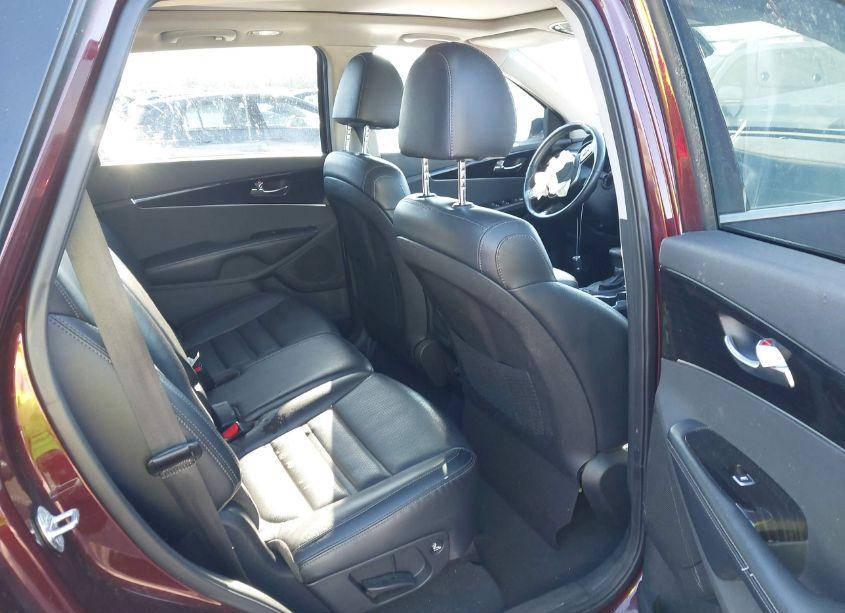 Photo 8 of 2020 Kia Sorento 3.3L EX (VIN 5XYPH4A55LG676578)
