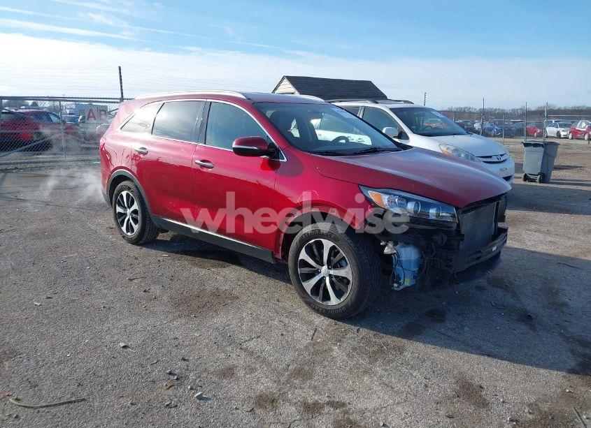 2016 Kia Sorento 3.3L EX (VIN 5XYPH4A56GG105722) main photo