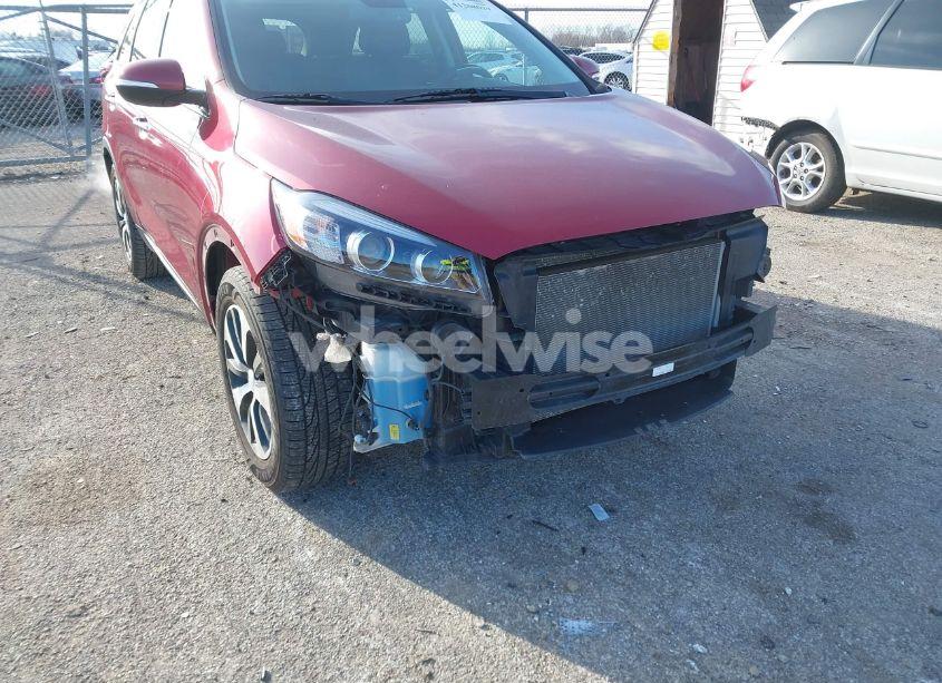 Photo 17 of 2016 Kia Sorento 3.3L EX (VIN 5XYPH4A56GG105722)