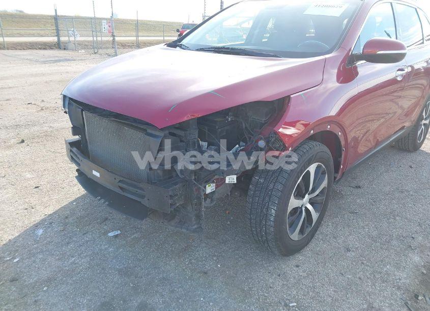 Photo 6 of 2016 Kia Sorento 3.3L EX (VIN 5XYPH4A56GG105722)