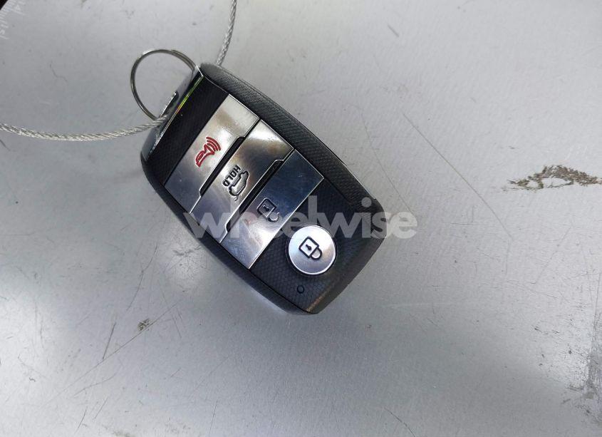 Photo 11 of 2019 Kia Sorento 3.3L EX (VIN 5XYPH4A56KG525795)