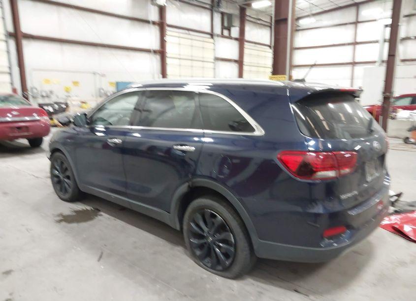 Photo 3 of 2020 Kia Sorento 3.3L EX (VIN 5XYPH4A56LG703416)