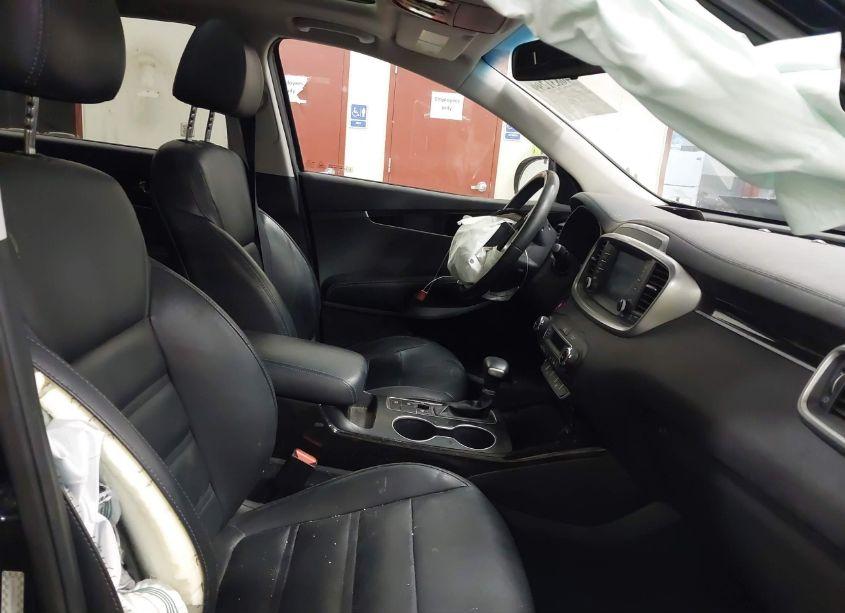 Photo 5 of 2020 Kia Sorento 3.3L EX (VIN 5XYPH4A56LG703416)