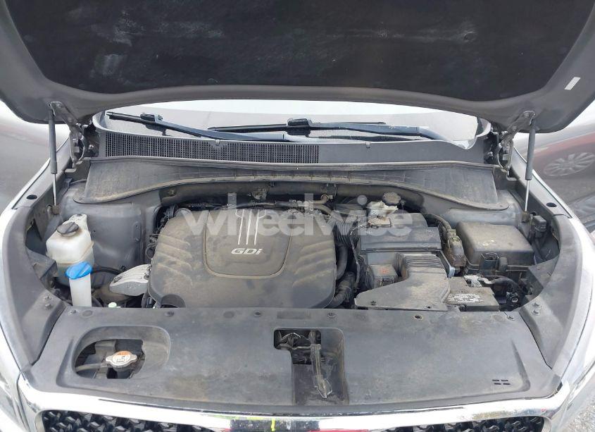 Photo 10 of 2016 Kia Sorento 3.3L EX (VIN 5XYPH4A57GG107009)