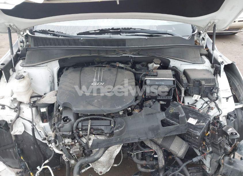 Photo 10 of 2017 Kia Sorento 3.3L EX (VIN 5XYPH4A57HG203255)