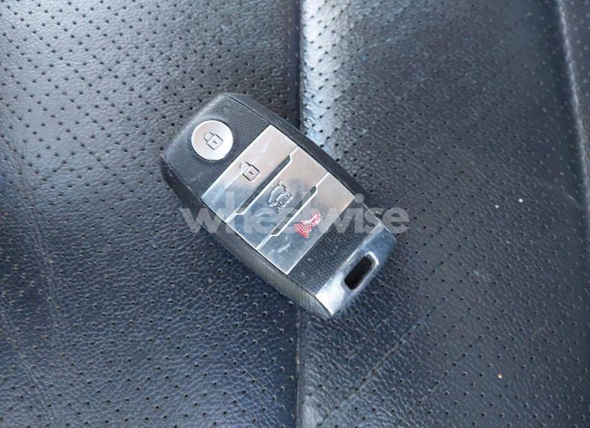 Photo 11 of 2017 Kia Sorento 3.3L EX (VIN 5XYPH4A57HG231895)