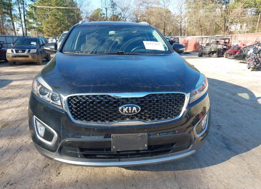 Photo 6 of 2017 Kia Sorento 3.3L EX (VIN 5XYPH4A57HG277131)
