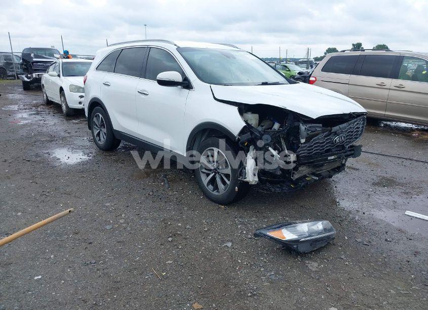 2019 Kia Sorento 3.3L EX (VIN 5XYPH4A57KG502493) main photo