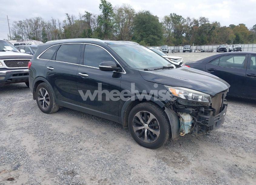 2018 Kia Sorento 3.3L EX (VIN 5XYPH4A58JG365627) main photo