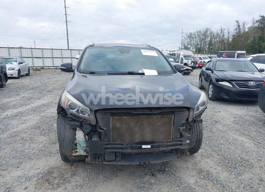 Photo 12 of 2018 Kia Sorento 3.3L EX (VIN 5XYPH4A58JG365627)