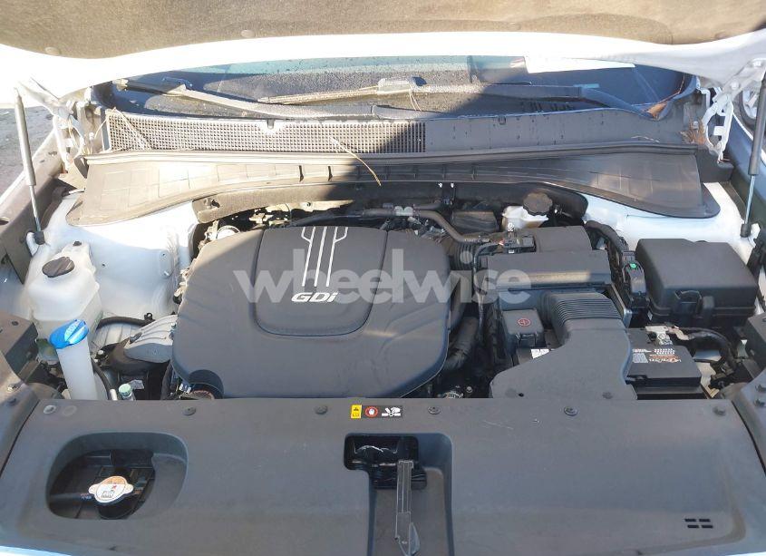 Photo 10 of 2016 Kia Sorento 3.3L EX (VIN 5XYPH4A59GG105262)