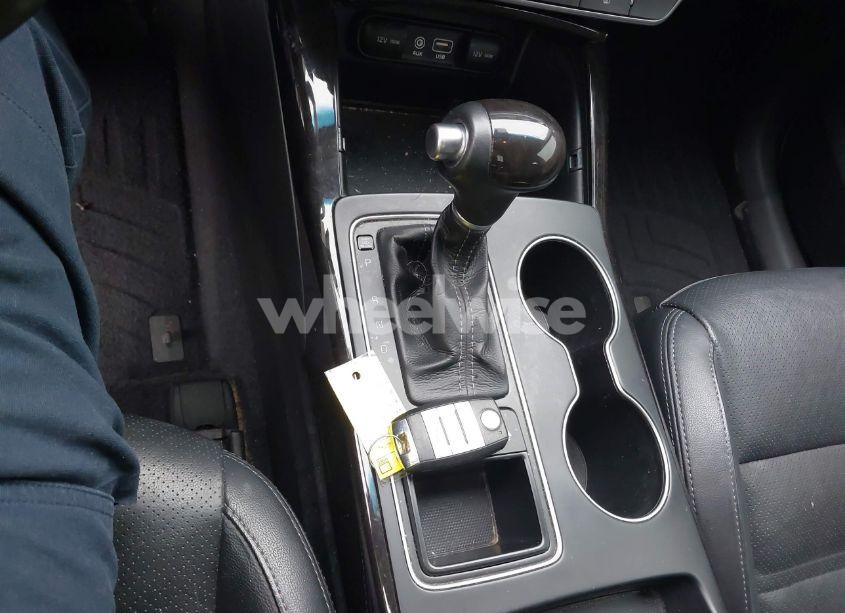 Photo 11 of 2018 Kia Sorento 3.3L EX (VIN 5XYPH4A59JG394960)