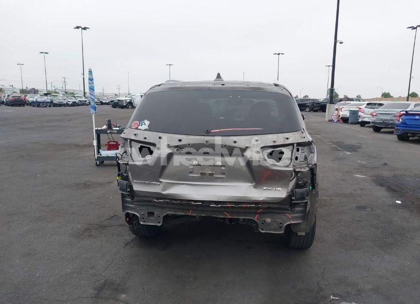 Photo 17 of 2018 Kia Sorento 3.3L EX (VIN 5XYPH4A59JG394960)