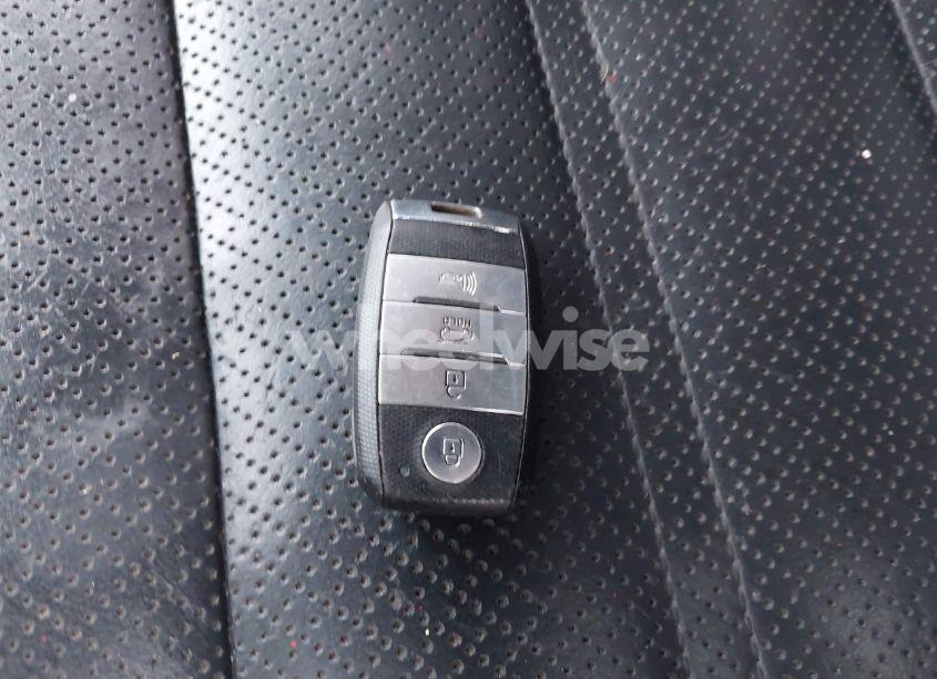 Photo 11 of 2019 Kia Sorento 3.3L EX (VIN 5XYPH4A59KG535351)