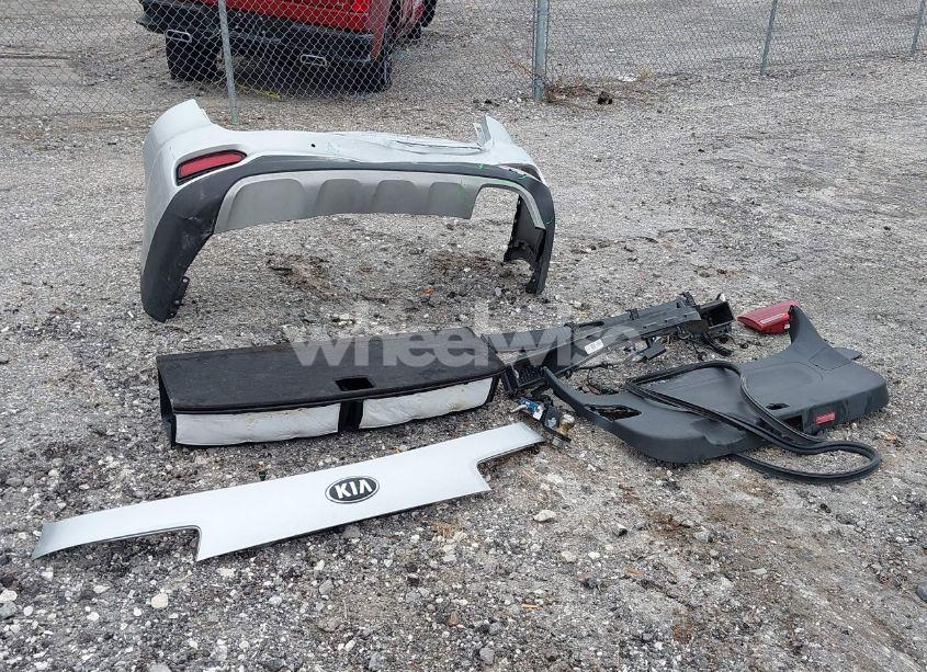 Photo 12 of 2019 Kia Sorento 3.3L EX (VIN 5XYPH4A59KG535351)