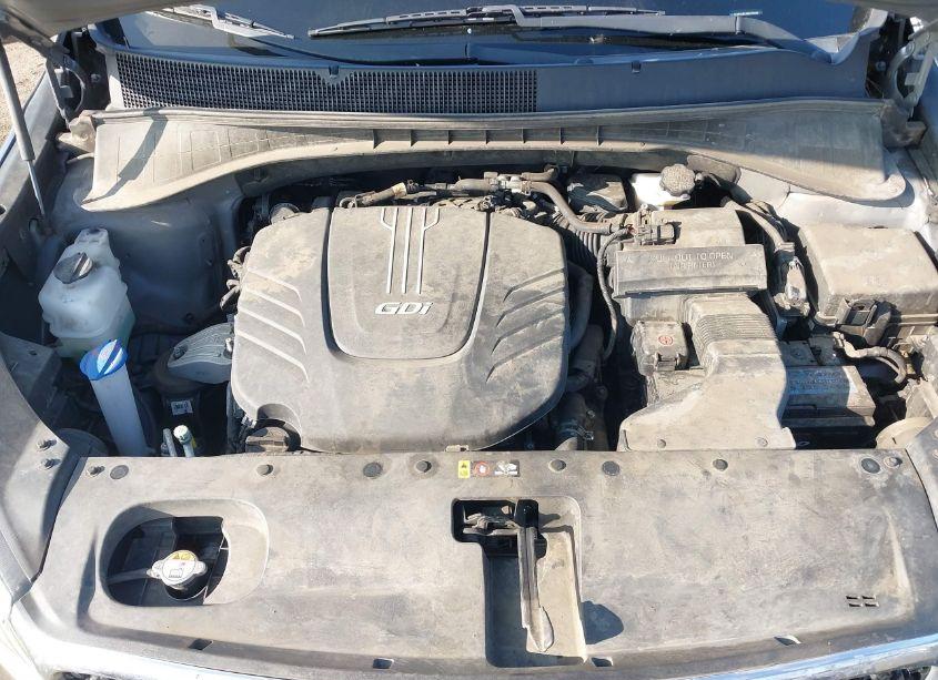 Photo 10 of 2017 Kia Sorento 3.3L EX (VIN 5XYPH4A5XHG275003)