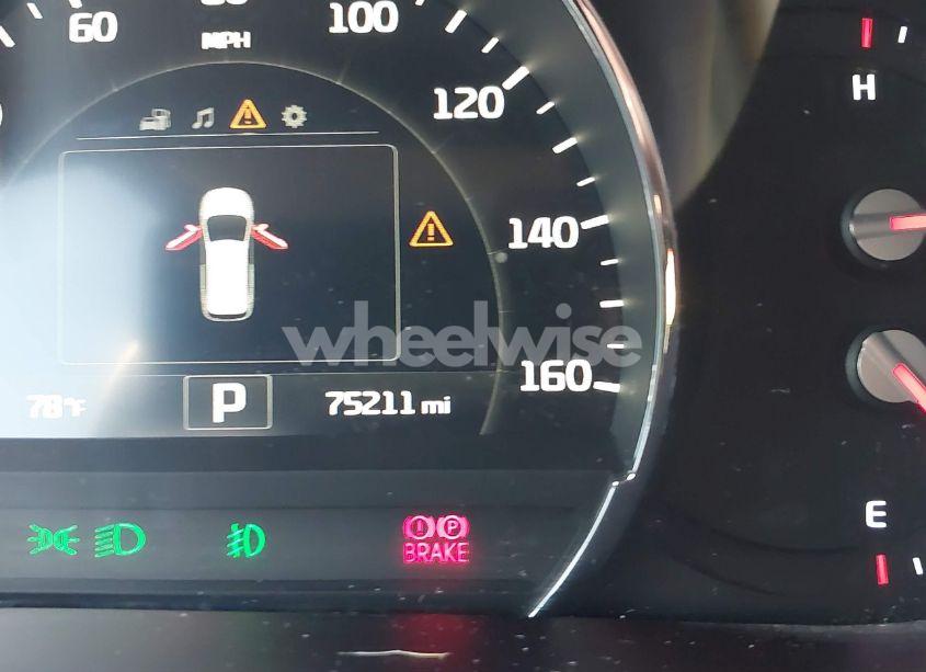 Photo 15 of 2018 Kia Sorento 3.3L EX (VIN 5XYPH4A5XJG353687)