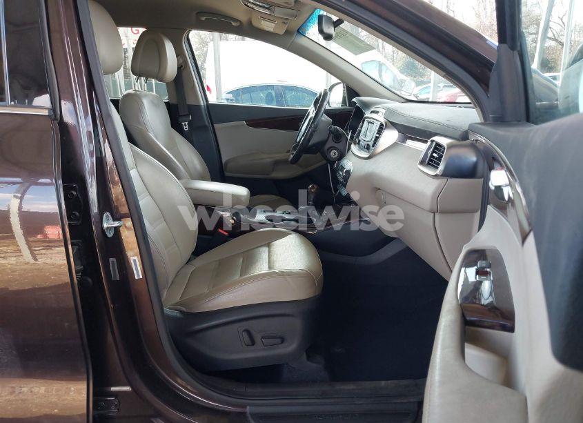 Photo 5 of 2016 Kia Sorento 2.0T EX (VIN 5XYPHDA12GG020664)