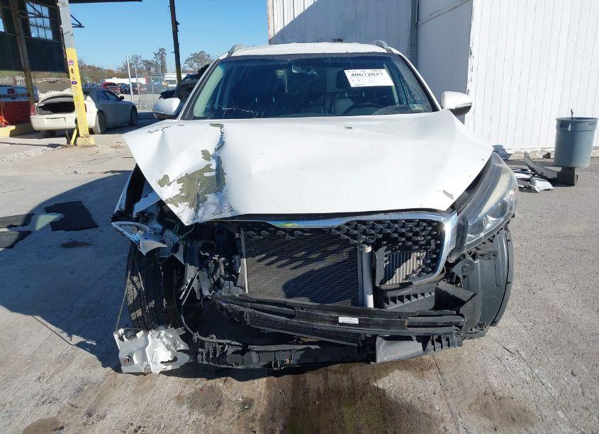Photo 13 of 2016 Kia Sorento 2.0T EX (VIN 5XYPHDA16GG030534)
