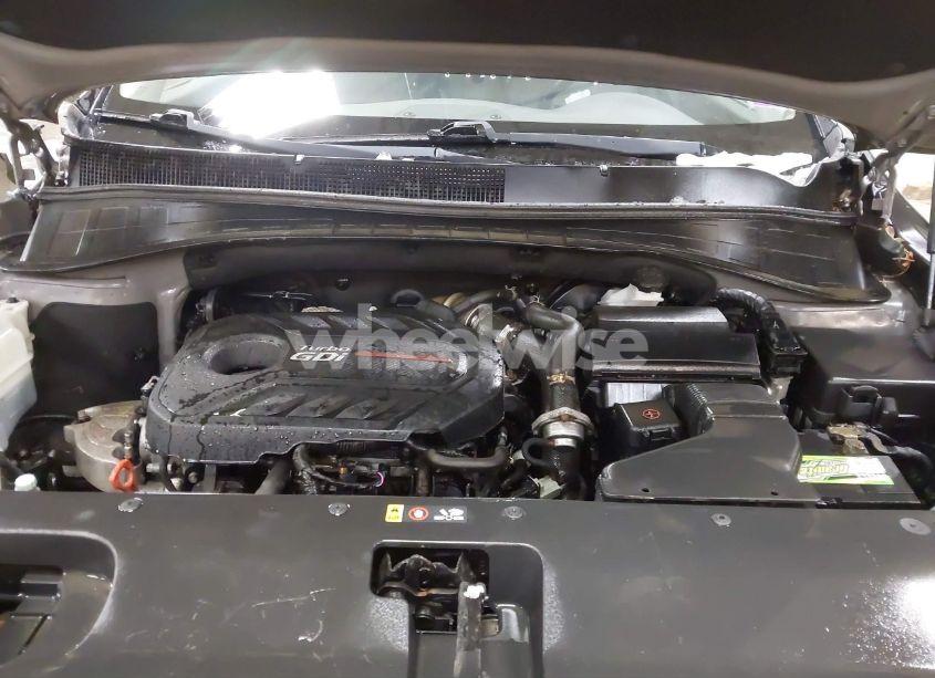 Photo 10 of 2016 Kia Sorento 2.0T EX (VIN 5XYPHDA17GG022717)