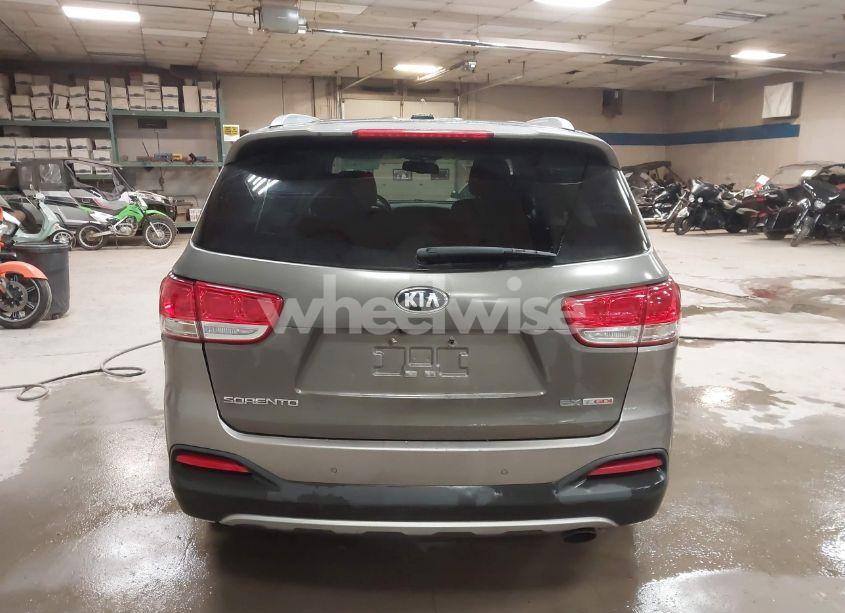 Photo 17 of 2016 Kia Sorento 2.0T EX (VIN 5XYPHDA17GG022717)