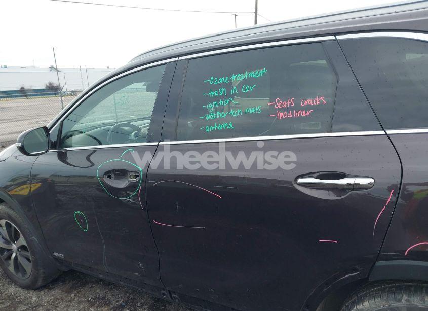 Photo 14 of 2016 Kia Sorento 2.0T EX (VIN 5XYPHDA17GG023978)