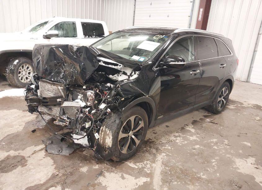 Photo 2 of 2017 Kia Sorento 2.0T EX (VIN 5XYPHDA17HG263064)