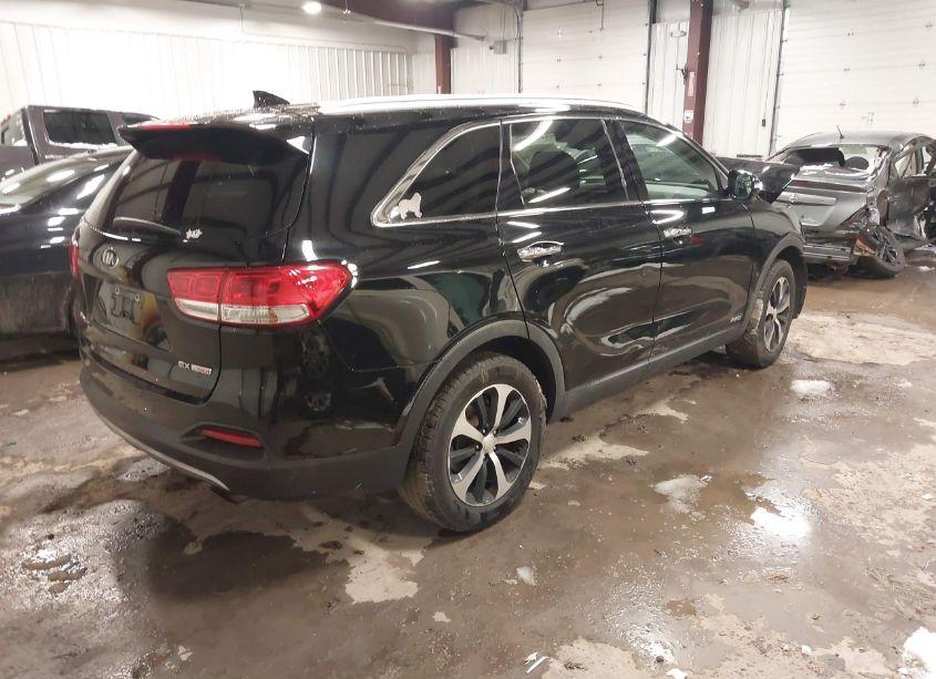 Photo 4 of 2017 Kia Sorento 2.0T EX (VIN 5XYPHDA17HG263064)
