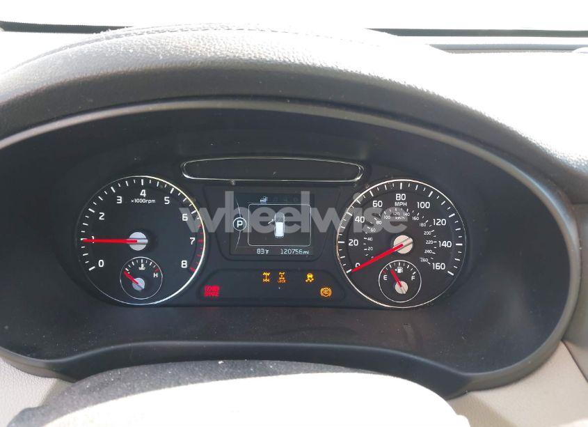 Photo 7 of 2016 Kia Sorento 2.0T EX (VIN 5XYPHDA19GG145323)