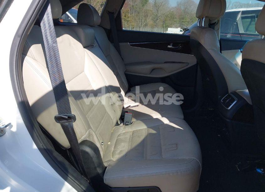 Photo 8 of 2016 Kia Sorento 2.0T EX (VIN 5XYPHDA19GG145323)